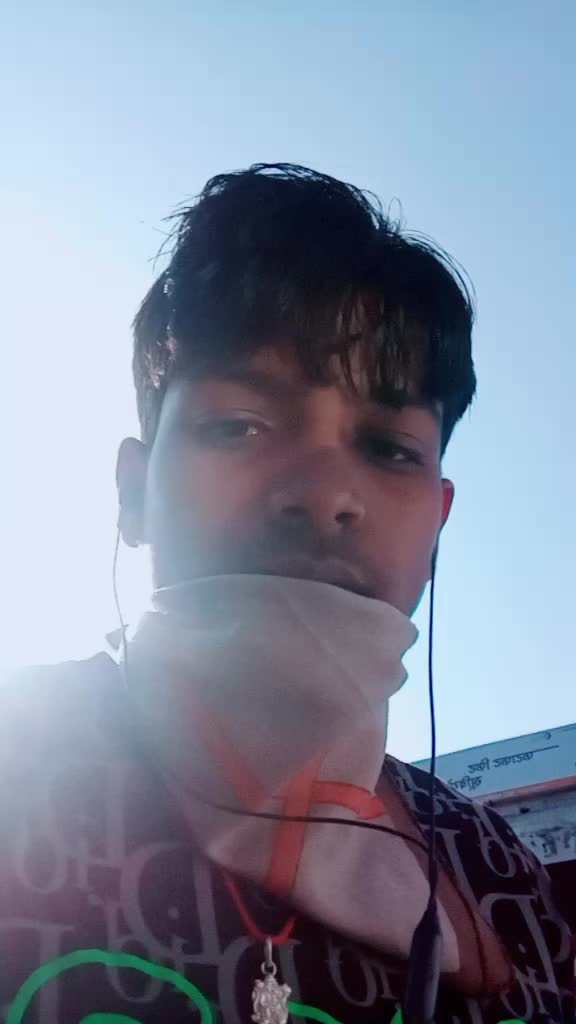 @user553016127902