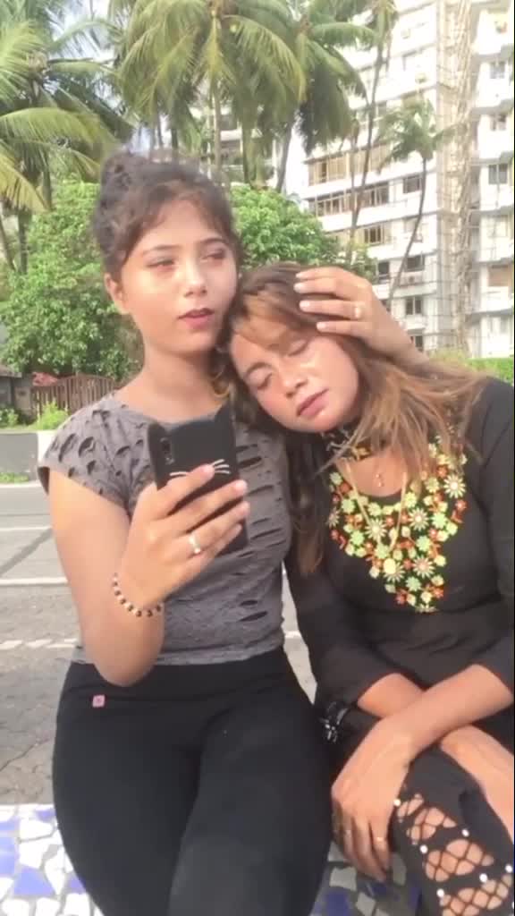 @naziya