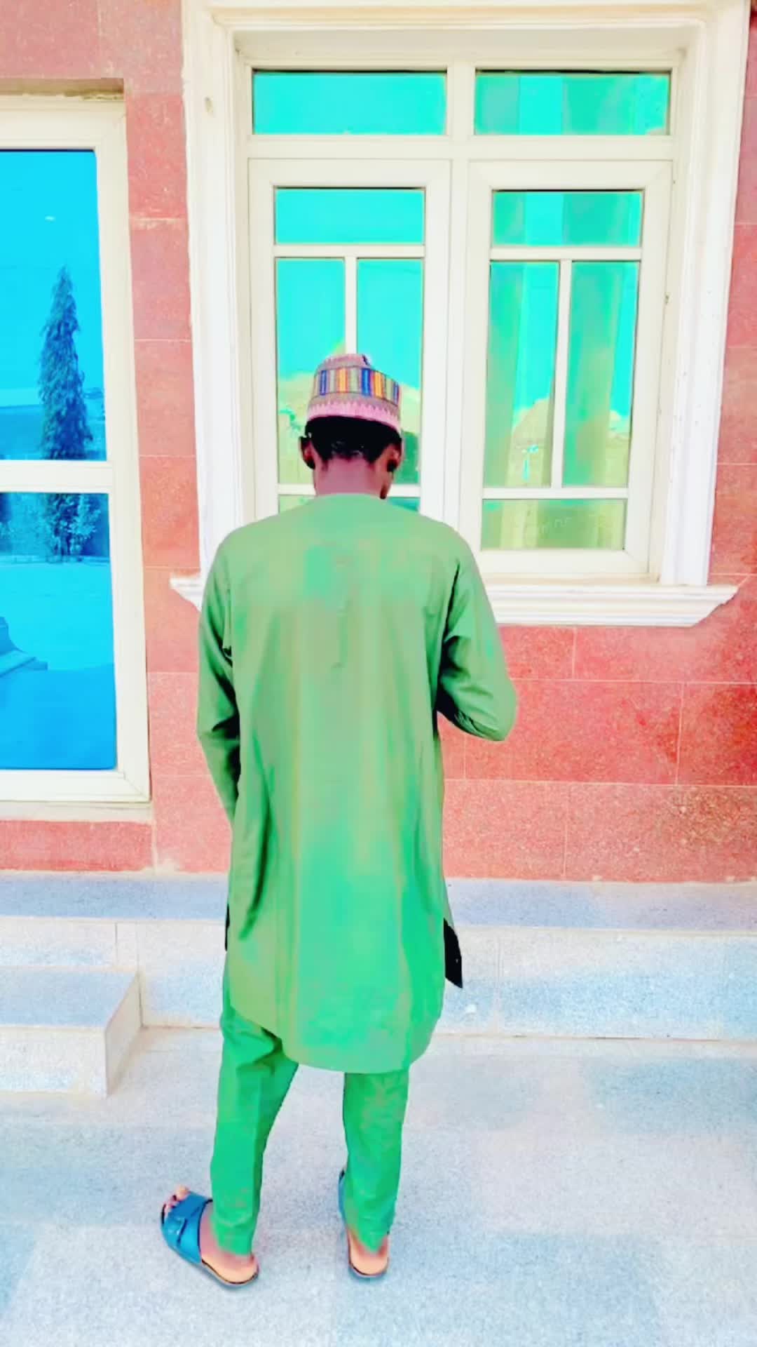 @Ⓜ️______KIFEE