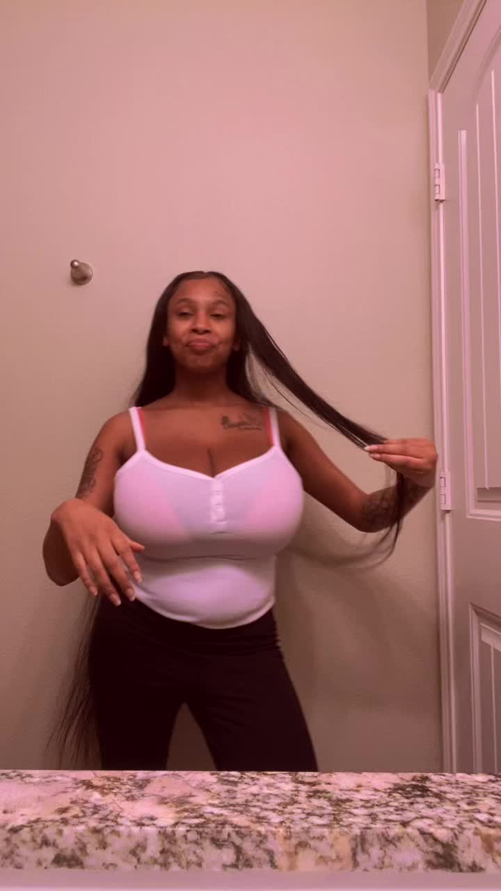 @Nene.balenciaga🥰
