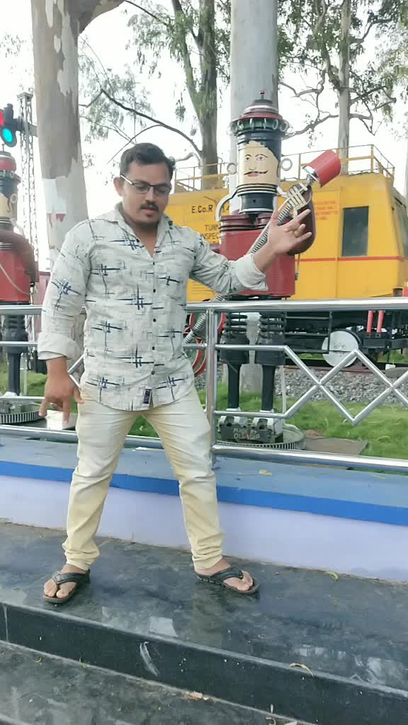 @Dhana Rojayi