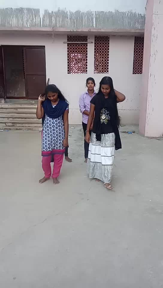 @sharuthi