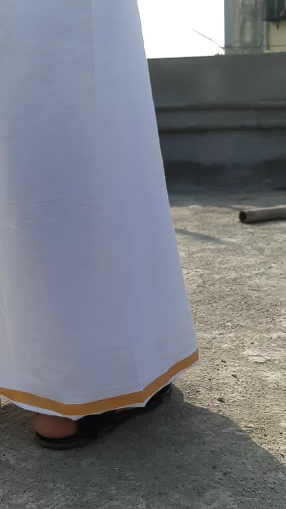 @vigneshTVR