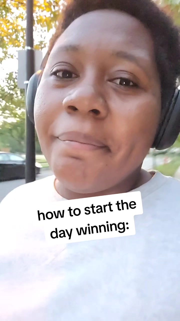 @meetnichole
