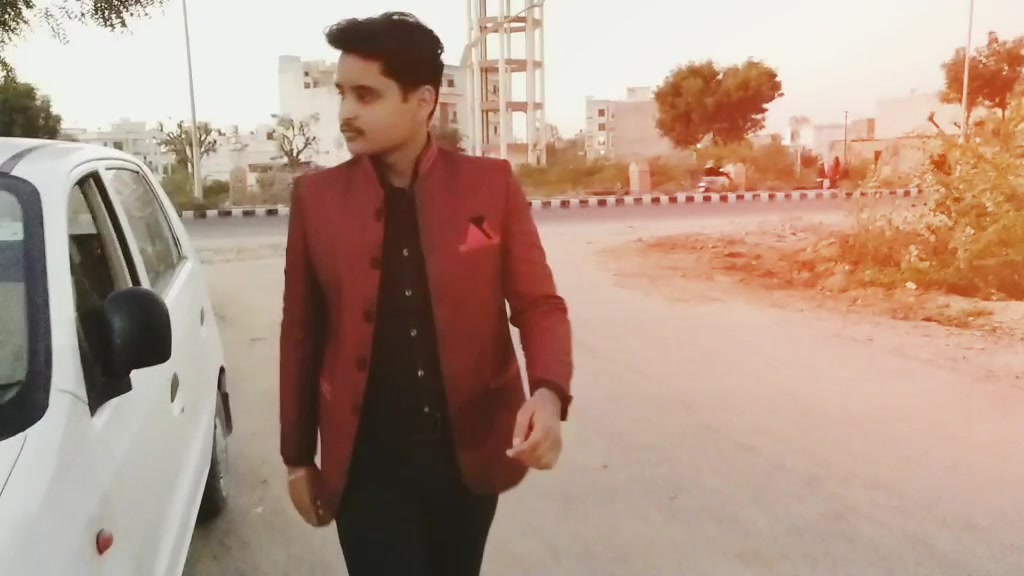 @AkshatSaraswat