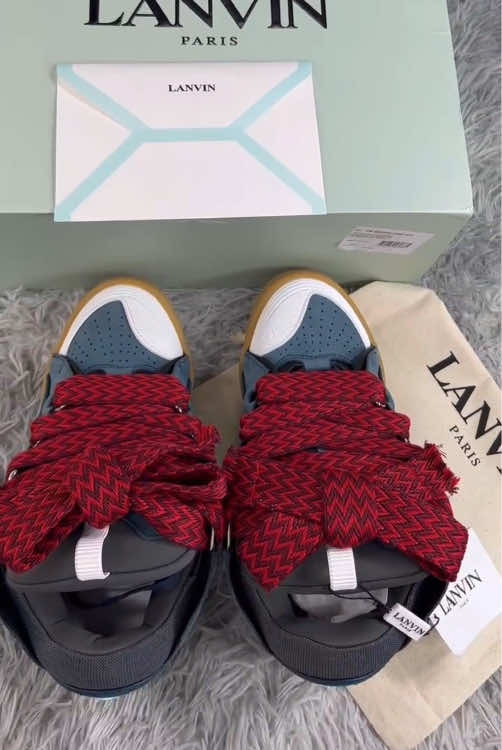 @Kickhub