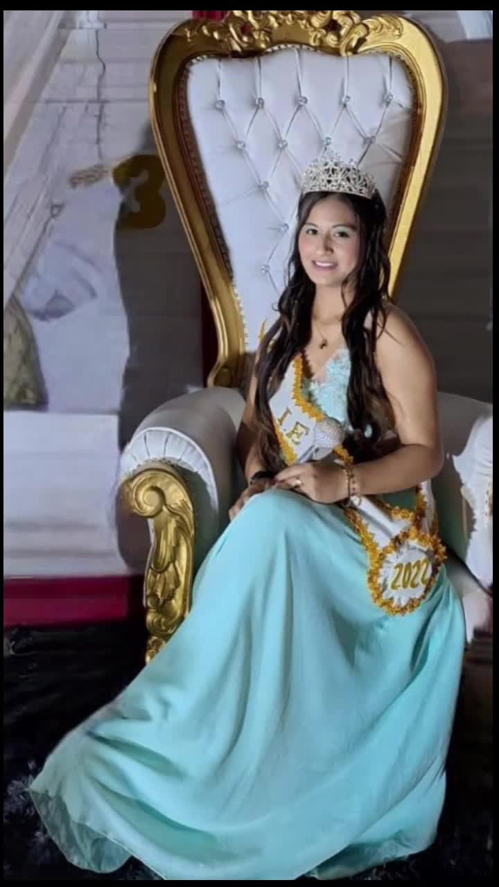 @🦋A'naly Chuquihuanga🥰🍒😘