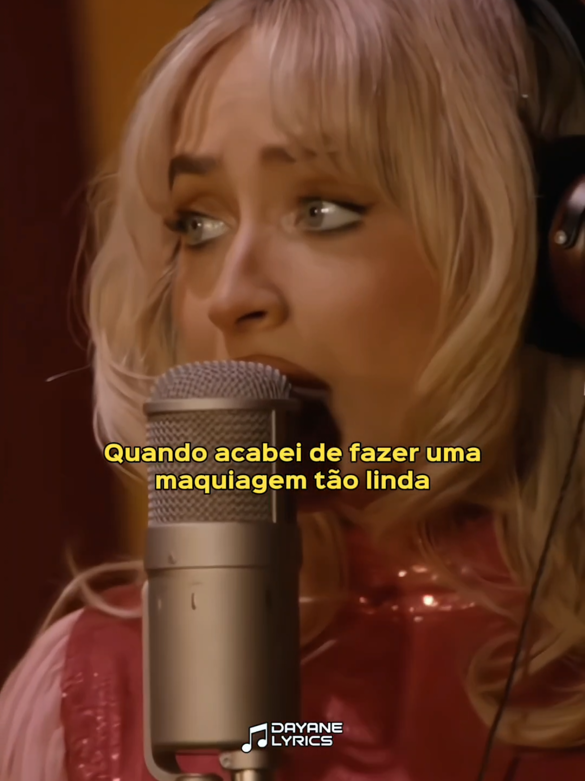 @Dayane Lyrics