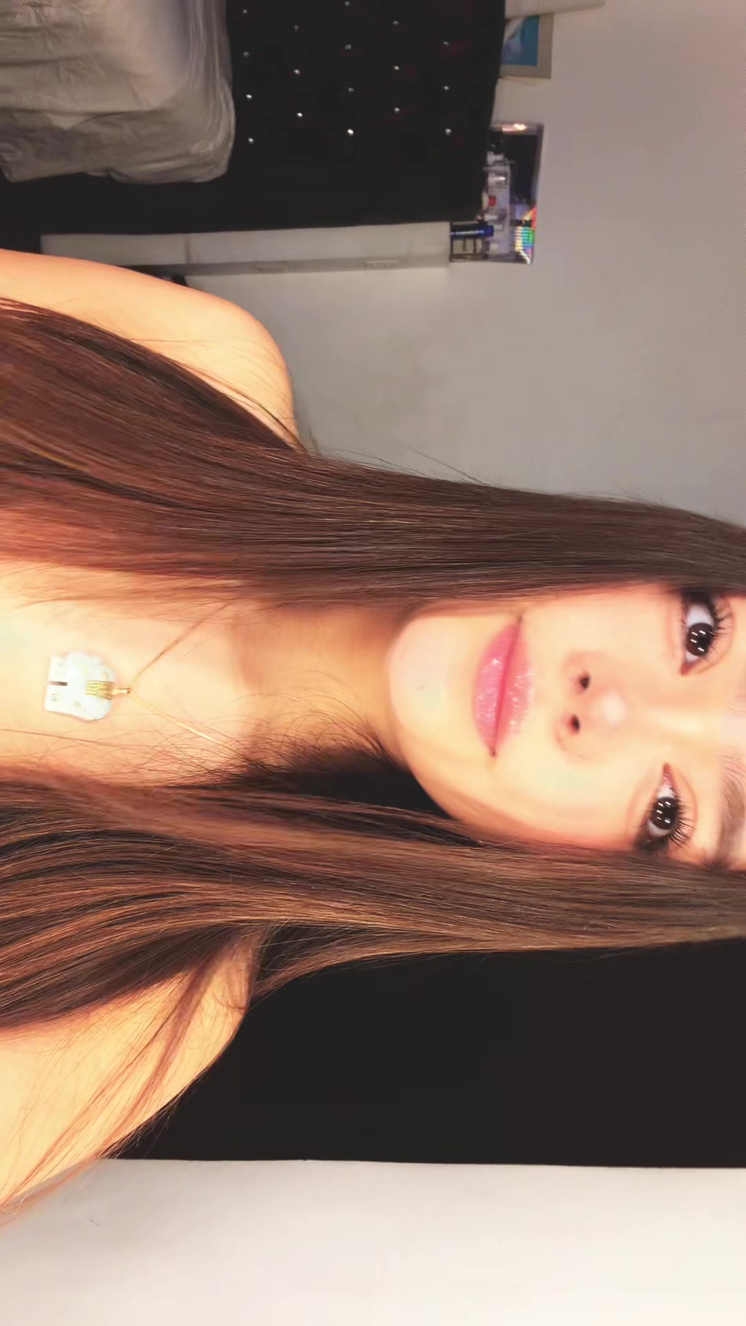 @camila