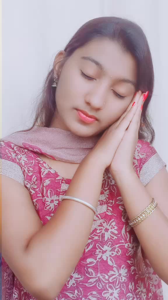 @Smiling_Queen👸