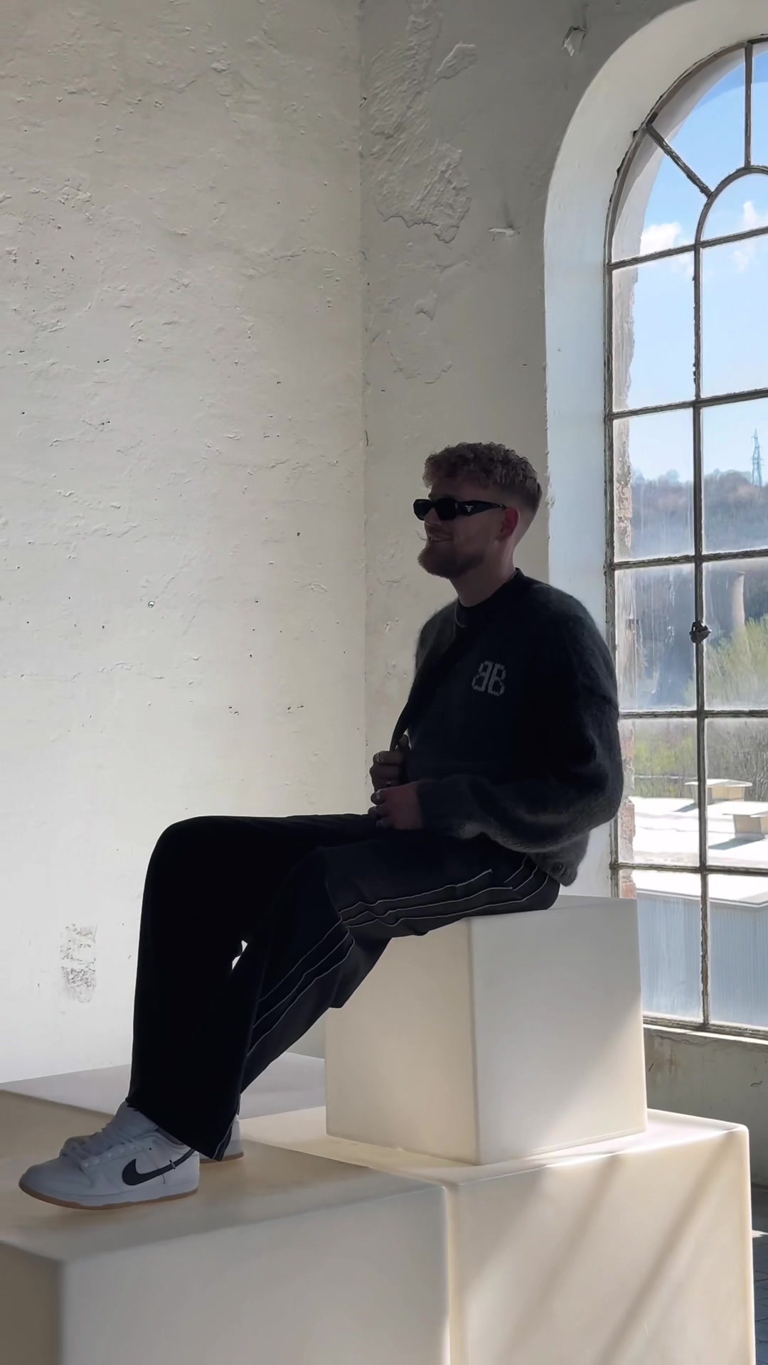 @PHIL | STREETWEAR | SNEAKER