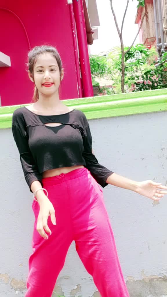 @Riya ( Sunny)😍🥰