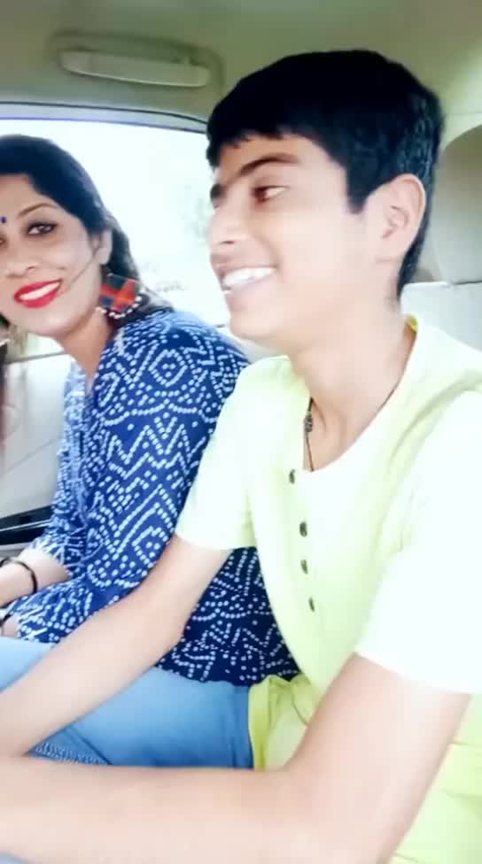 @royal.. jaatni