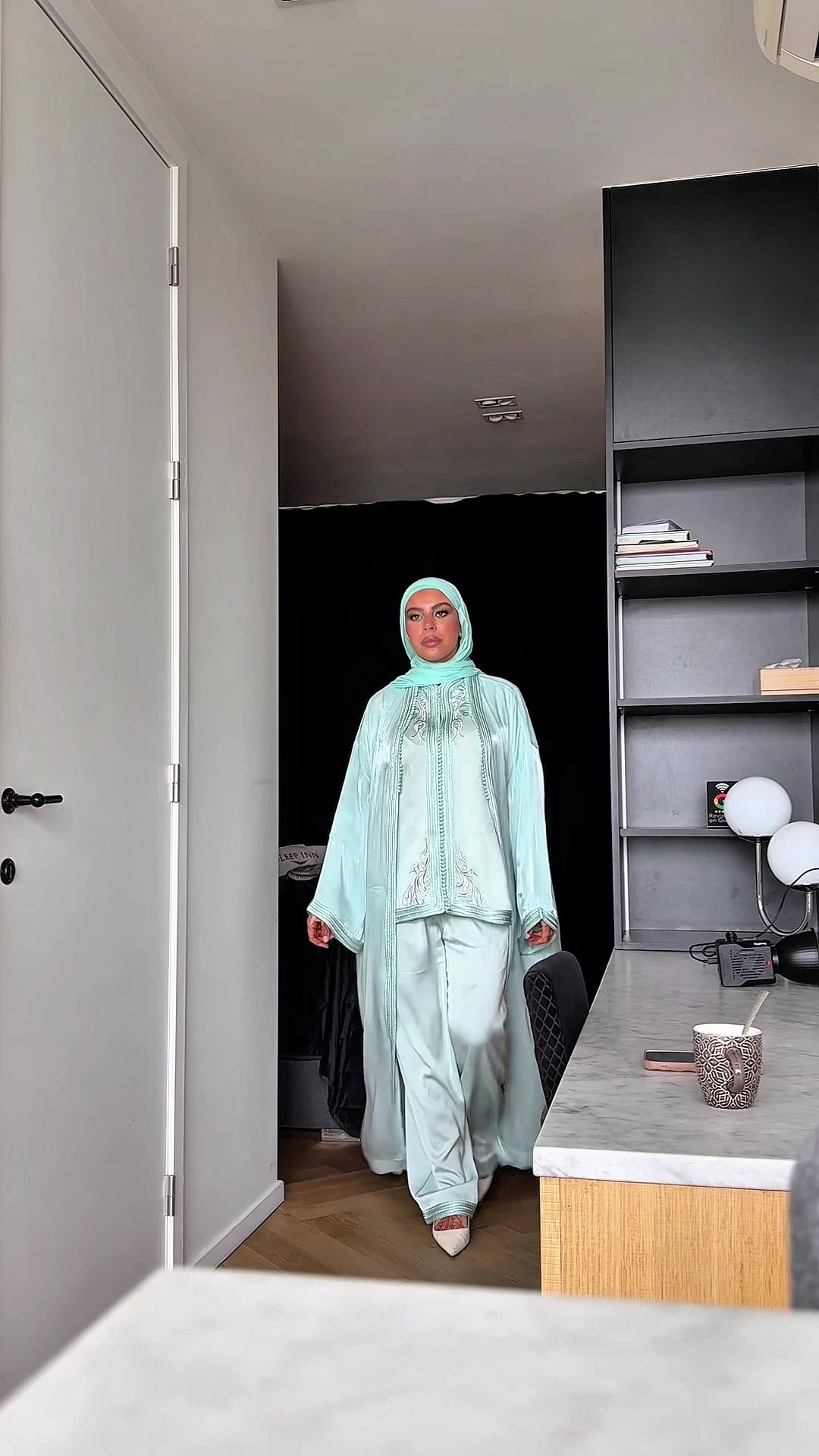@aamani_farah