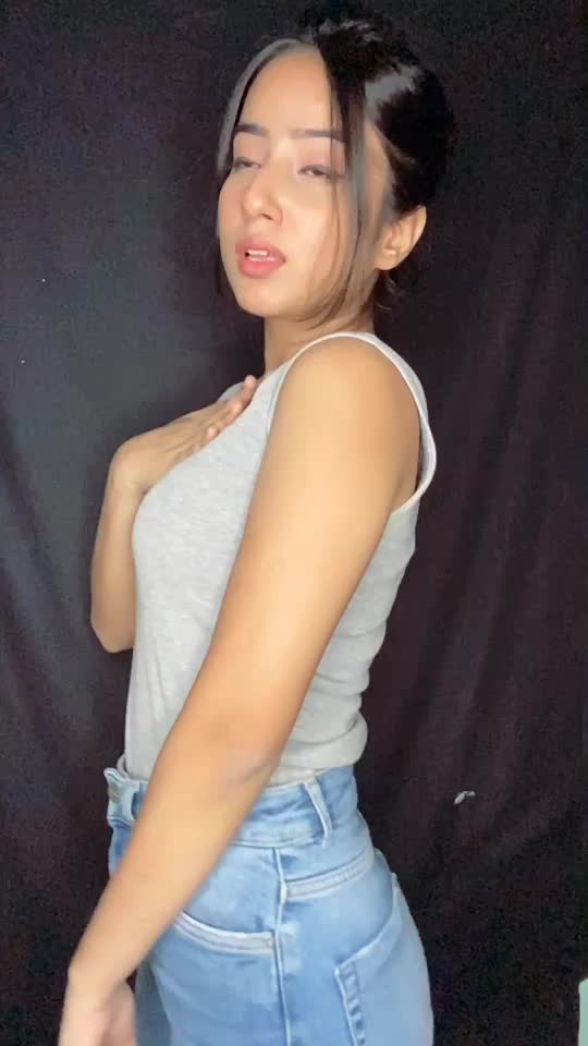 @Anicka