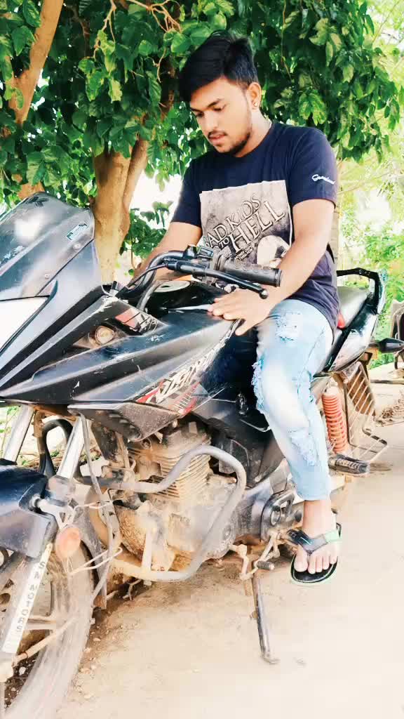 @👑Sandy sudeep..👑