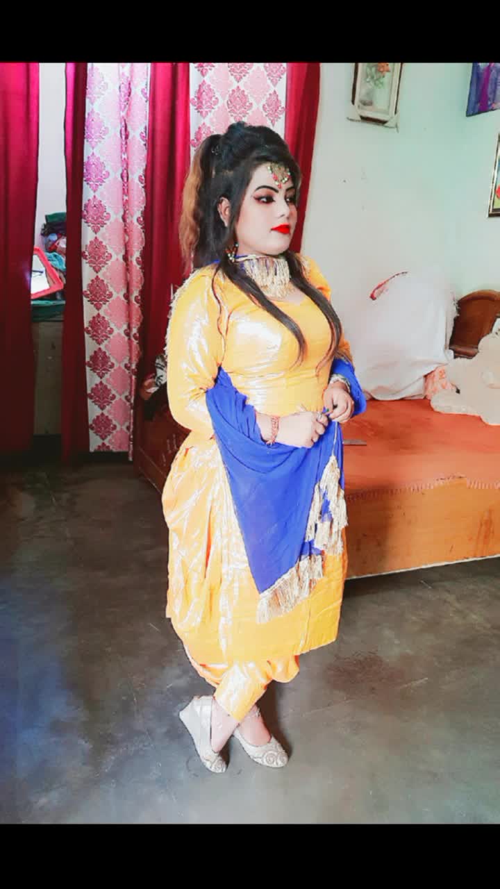 @tapsi gill
