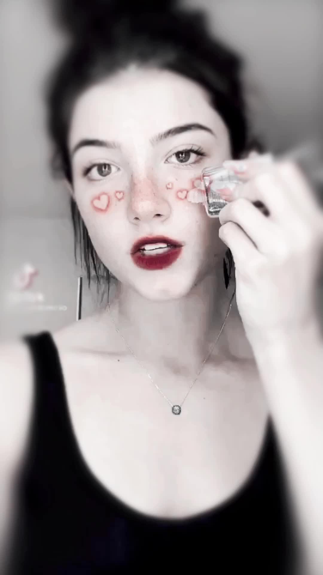 @⌗ 𝐓𝐢𝐚 ☻︎ 𝟏.𝟒𝐤!!