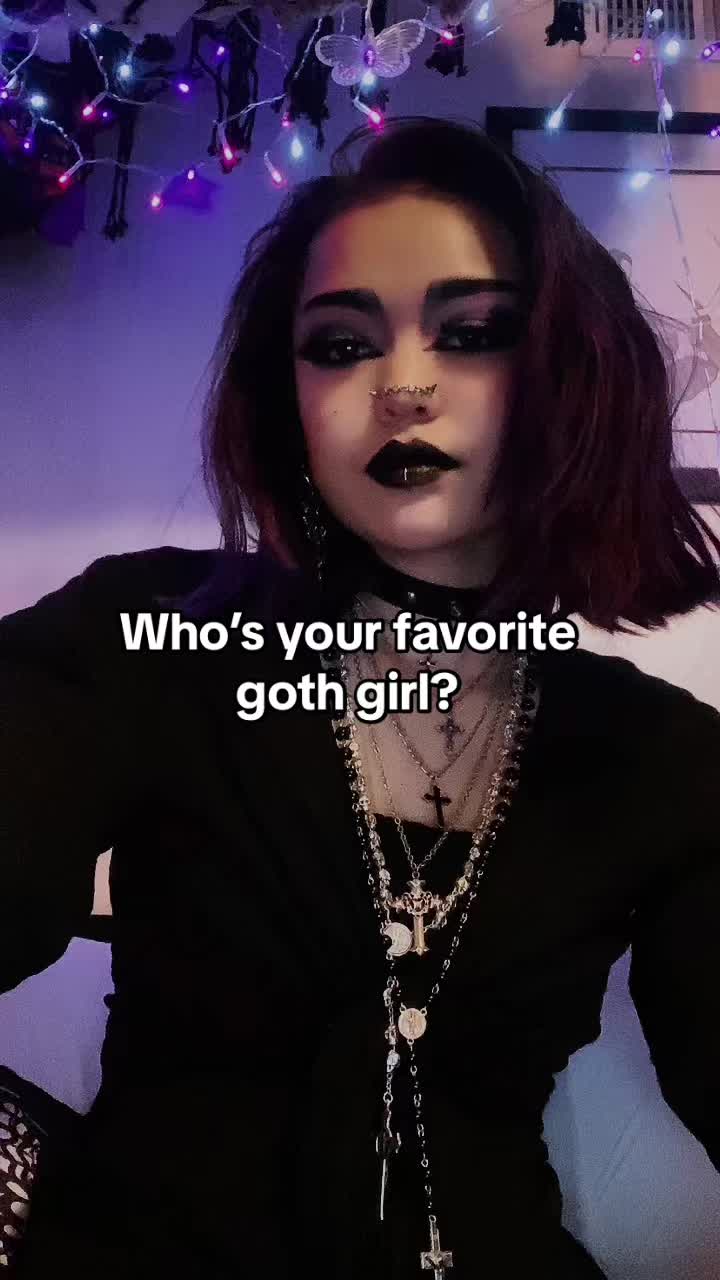 @🕸️🕷️Alex🕷️🕸️