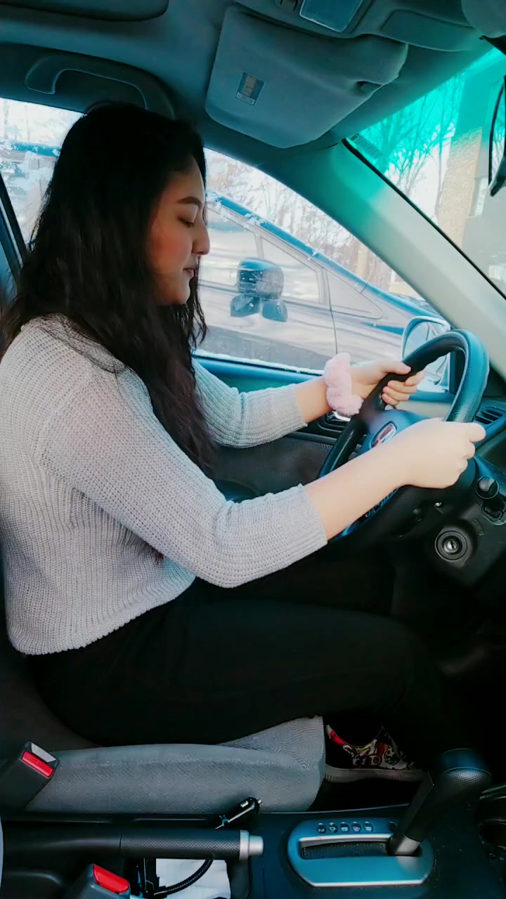 @1LifewithSneha | UGC Creator