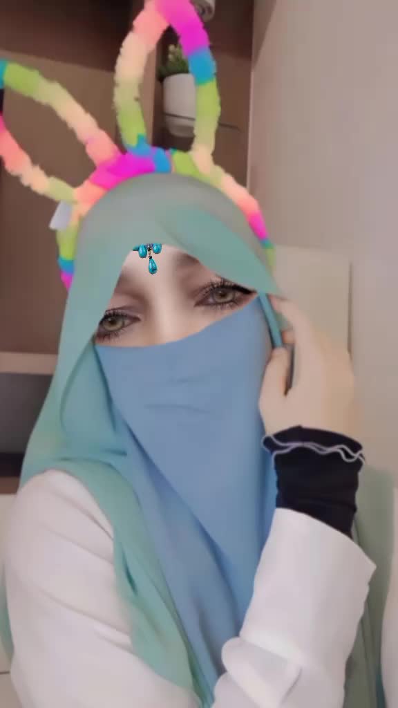 @HI