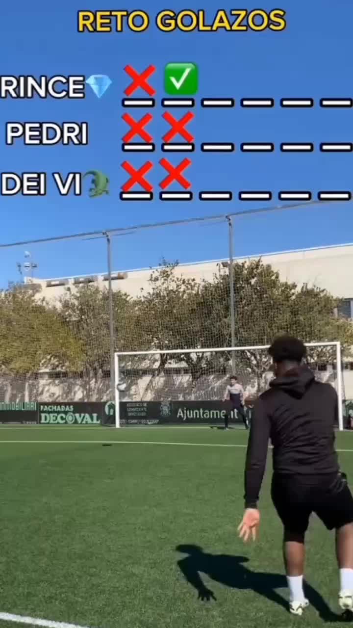 @👻
