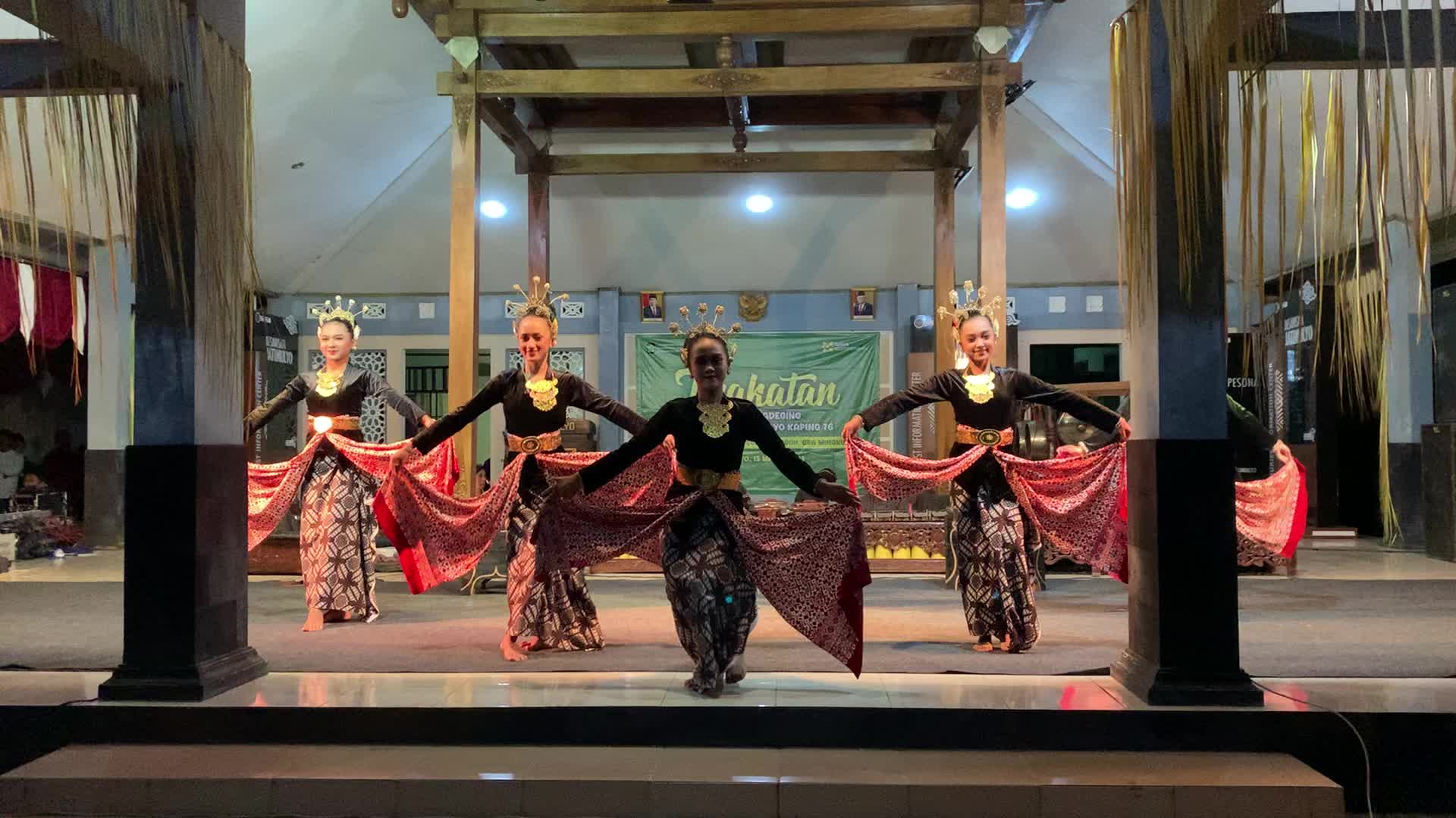 @Pecinta Budaya
