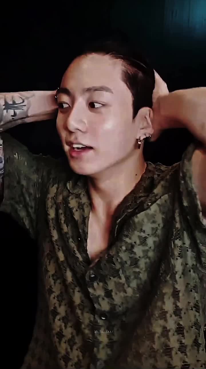 @✨ 𝐥𝐢𝐤𝐞 𝐜𝐫𝐚𝐳𝐲 ✨