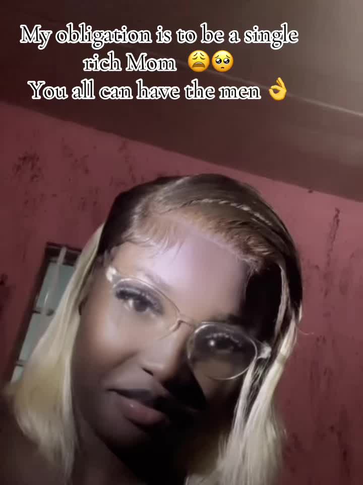 @Asa Ella🧜♀️🧸🦋🌈🫧💦