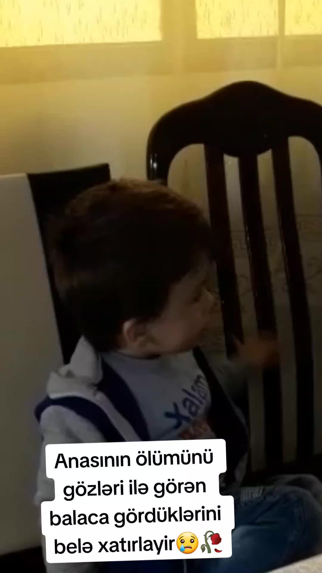 @Qəribə həyat😔