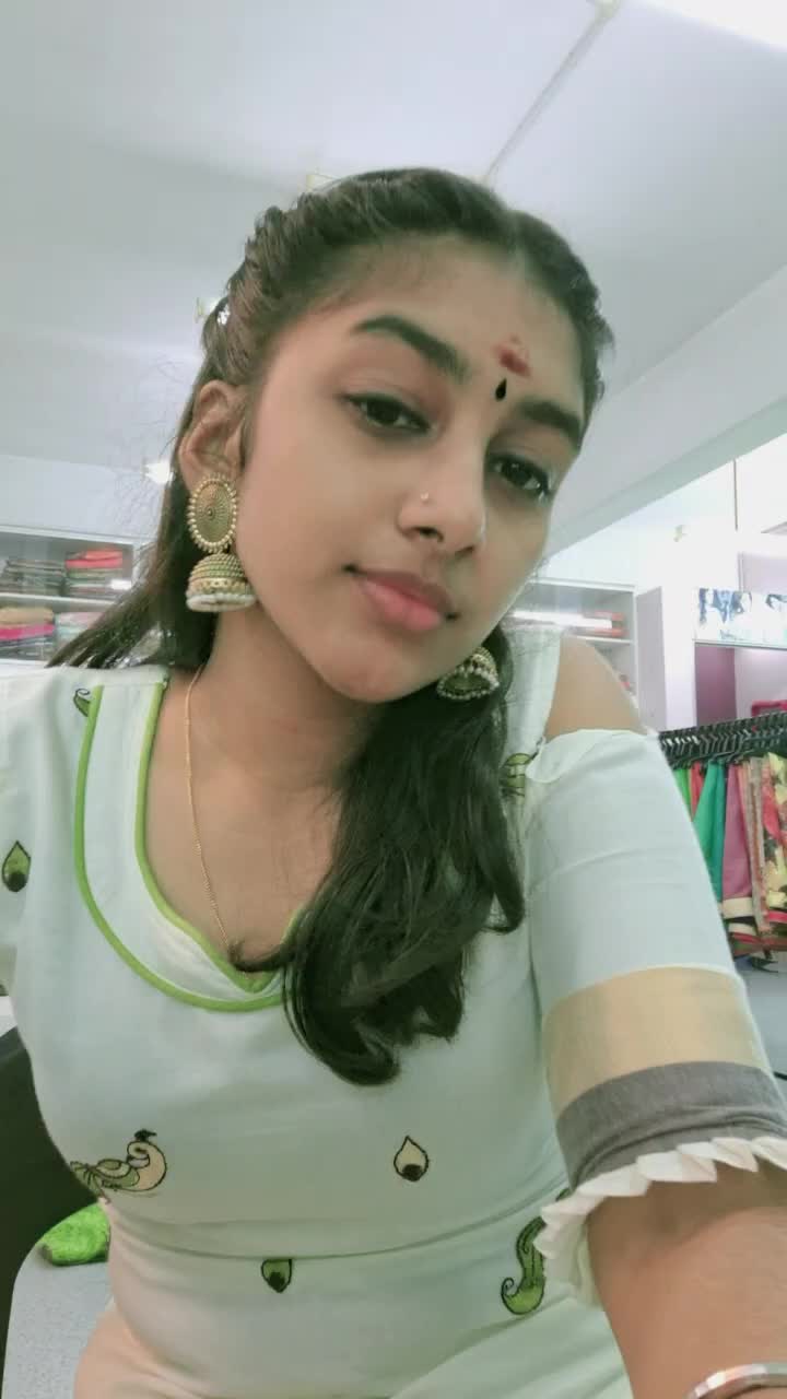 @_yashuu._