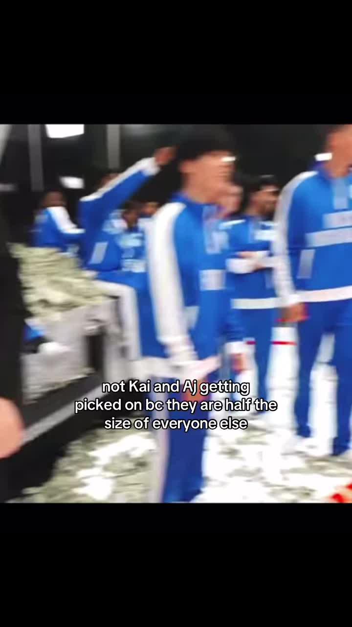 @𝐂𝐡𝐚𝐫𝐥𝐢