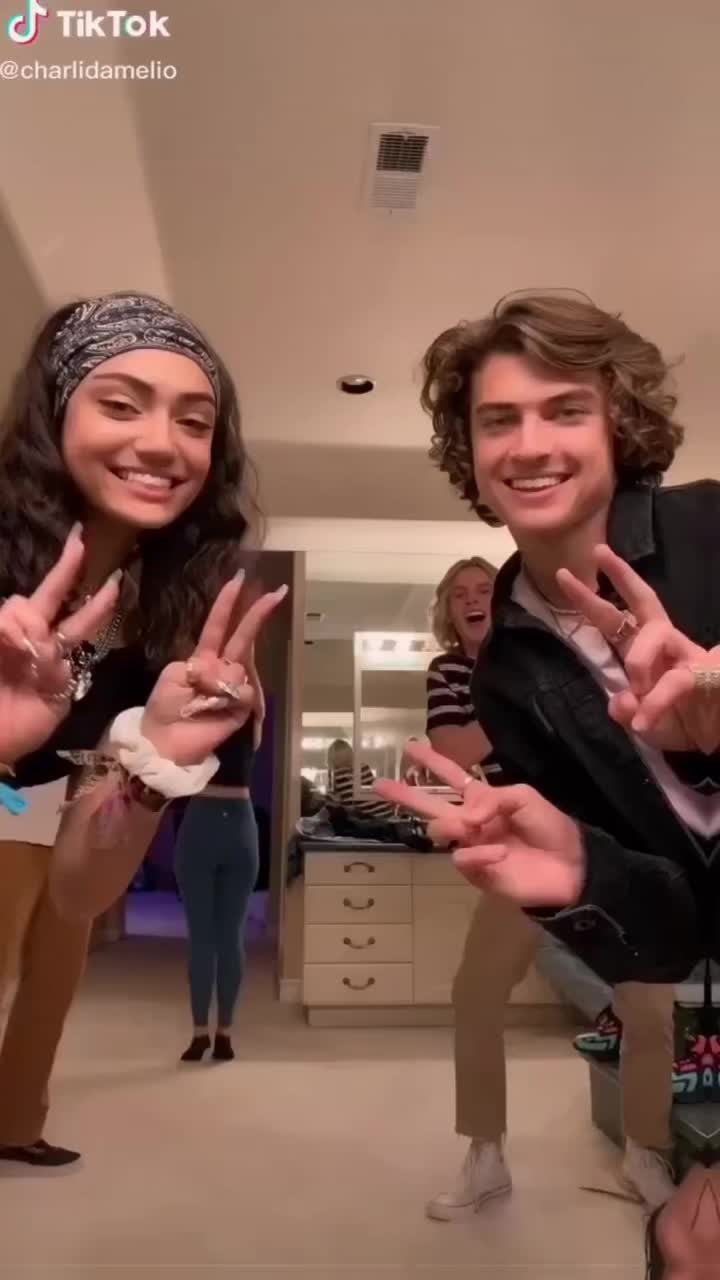 @nicky | c doesn’t follow