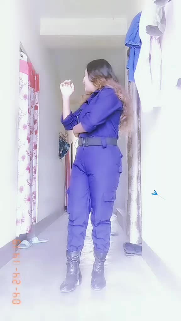 @Asmiww.com