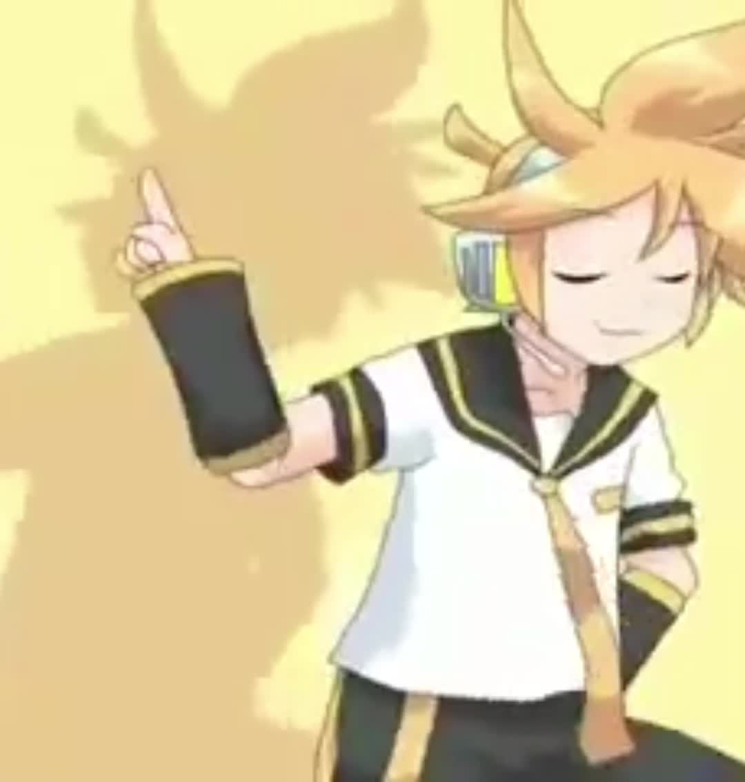 @:33