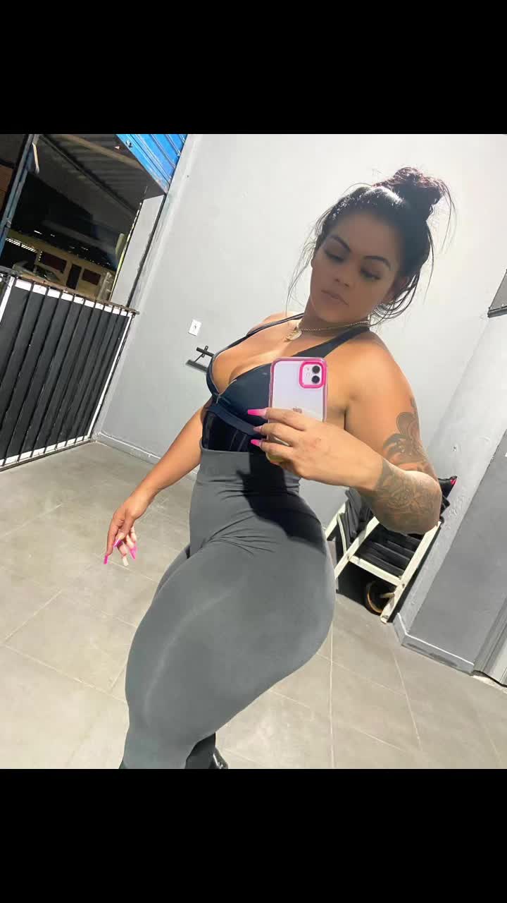 @KarynaMagiolli