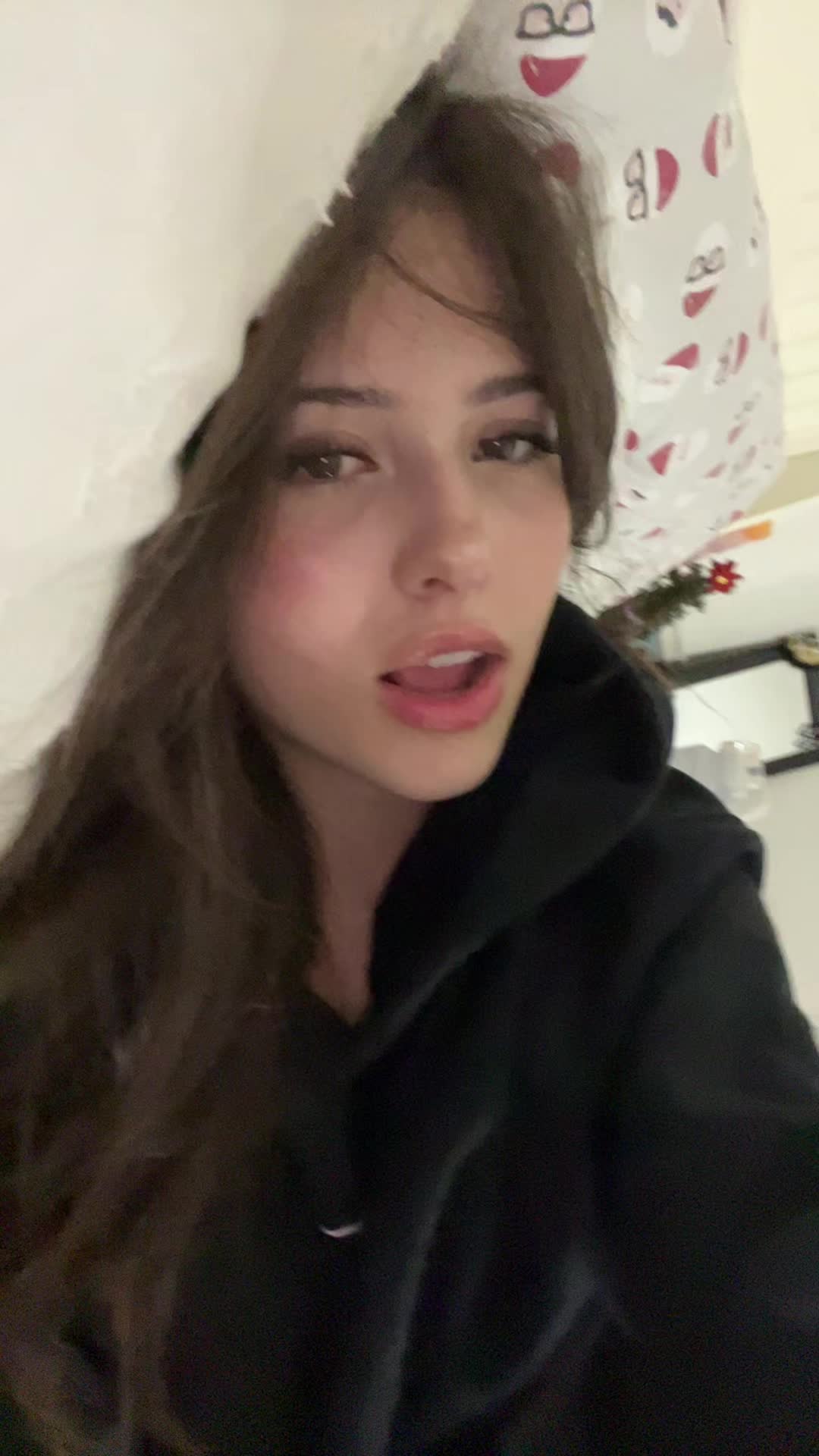 @Sophia 🍒🐆