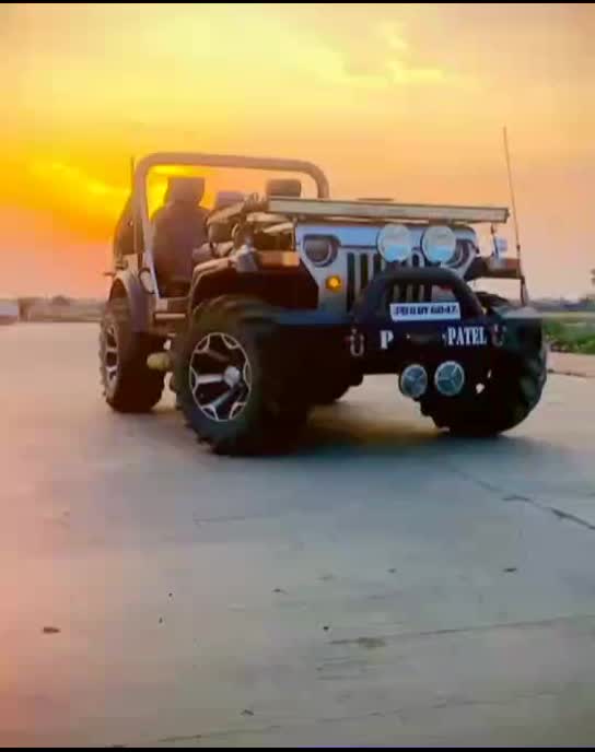 @{}${} IS MY LOVE 🤩