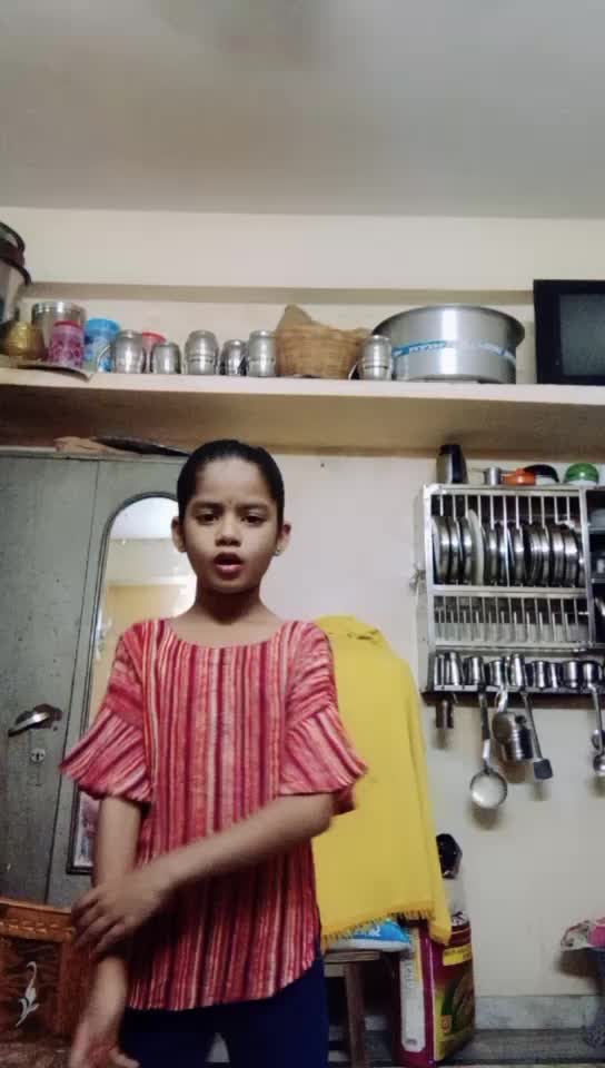 @rowdy girl poojitha