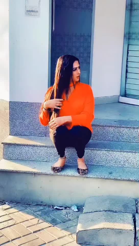 @🦋
