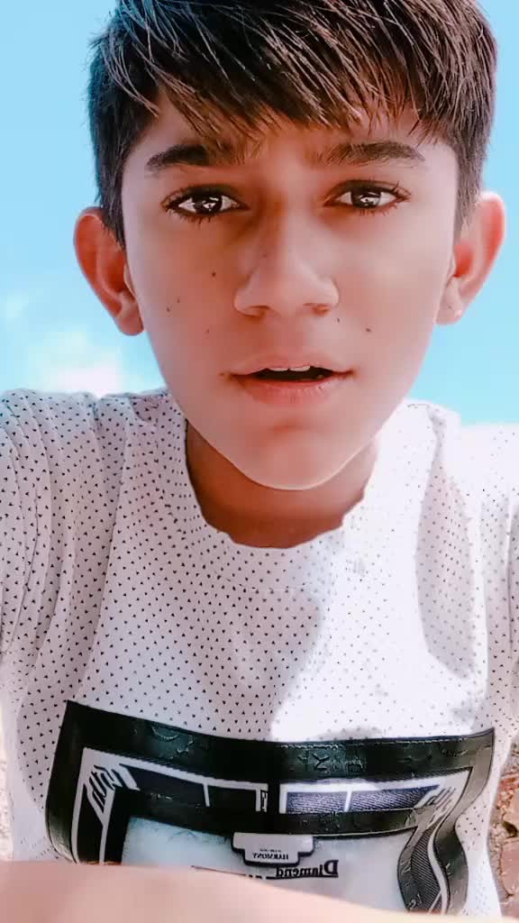 @c o o l😎 b o y