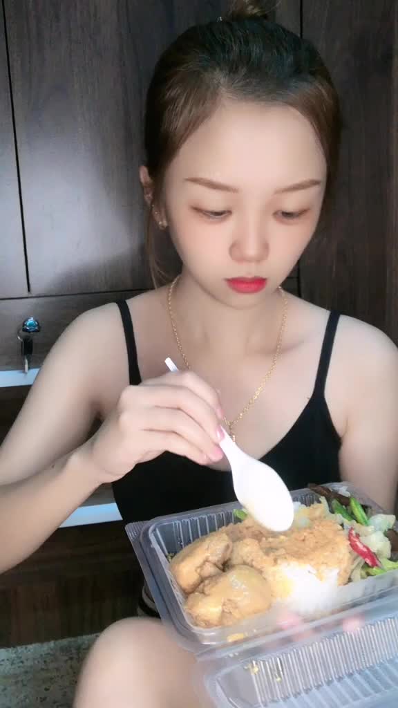@🪷阿怡AYIEE🪷