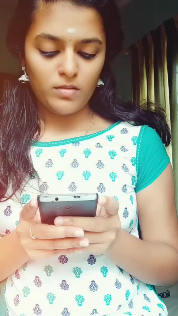 @❤️Arsha_ponnuzz❤️