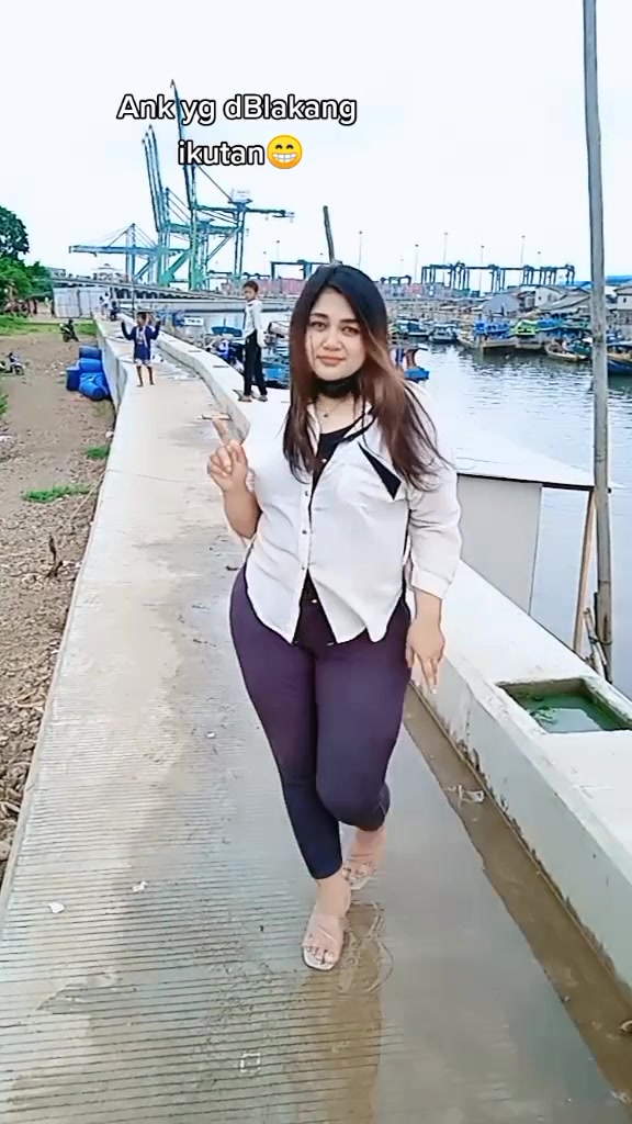 @TariStarsShine18🦉
