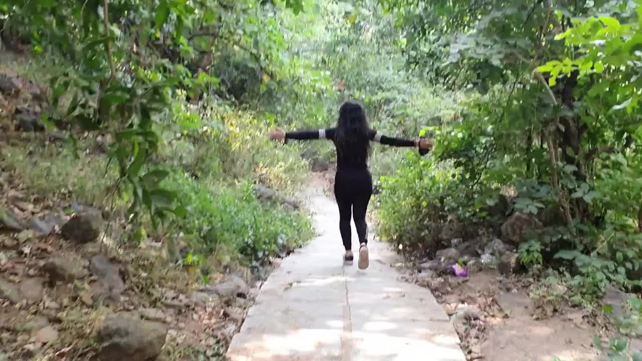@Suraiya Vloger