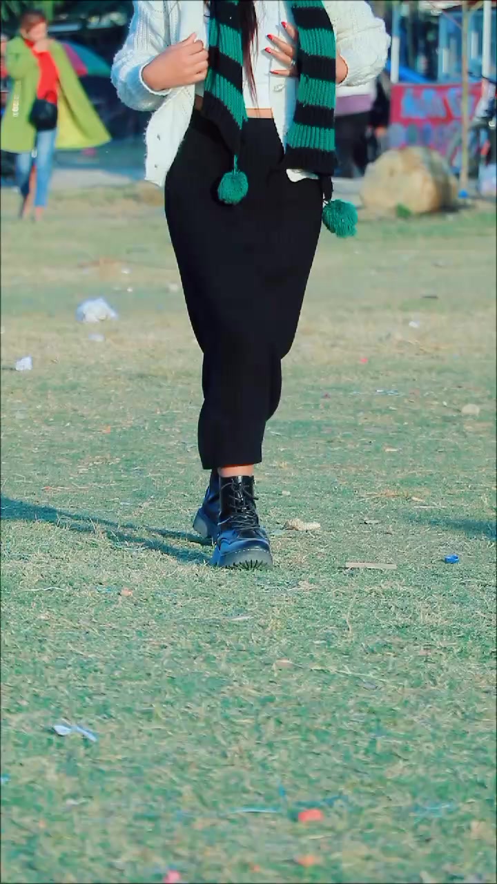 @LAURENIMAYA🇳🇵🇳🇵