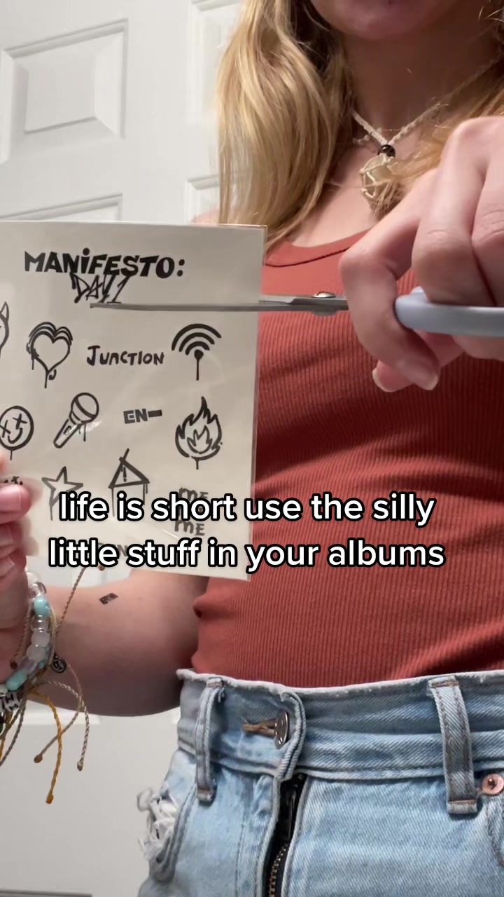 @liza!
