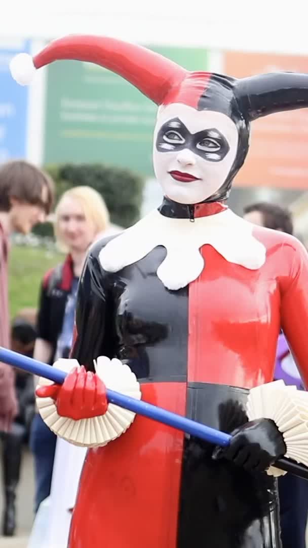 @LatexFashionTV