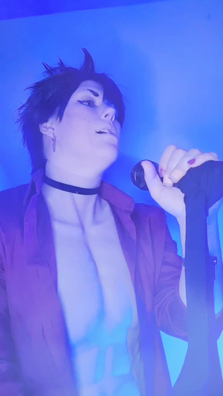 @Flesh Coat Queen