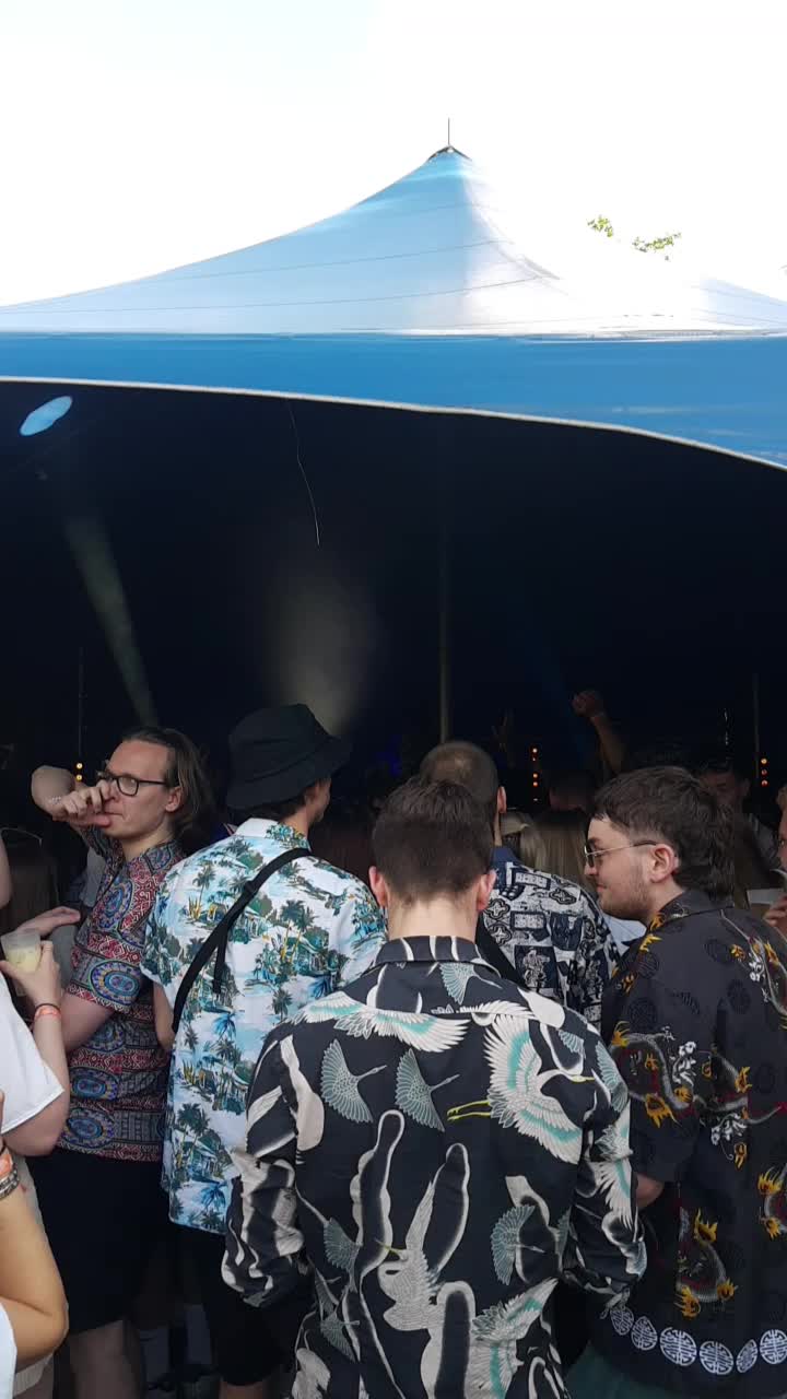 @Valefest